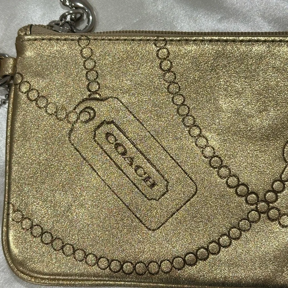 Coach Wristlet Wallet Leather Metallic Gold Chain Logo Spellout Y2K New